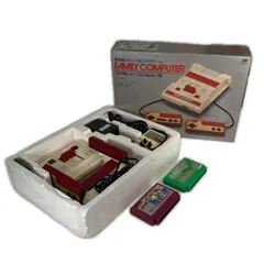 ファミリーコンピュータ 本体 箱付きNintendo 任天堂 ゲームハード【中古】【送料無料】のサムネイル