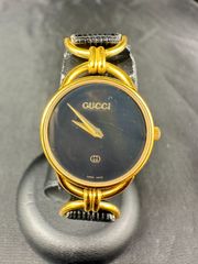 電池交換済】GUCCI グッチ 腕時計 5300M 黒 ゴールド メンズ - メルカリ