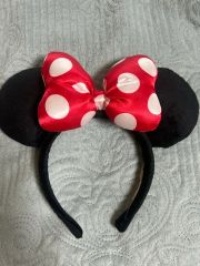 ラスト一点！新作 でかリボン ミニー カチューシャ 海外アメリカ