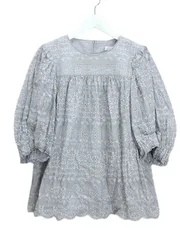 インゲボルグ INGEBORG ボタニカル刺繍ブラウス 2025AW グレー コットン 綿 トップスのサムネイル