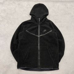 NIKEテックフリース ブラック パーカー Sサイズ - メルカリ