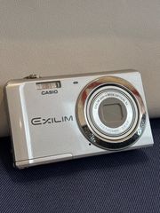CASIO EXILIM EX-Z250 オレンジ - メルカリ