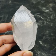 ブラジル ◦ ミナスジェライス州】産 水晶 ポイント 342g 天然石 原石 