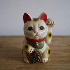 青森県立美術館限定 奈良美智「あおもり犬貯金箱」 白色 - メルカリ