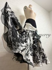 ☆送料無料☆新品 社交ダンス スカート 黒 白 ワルツ スタンダード