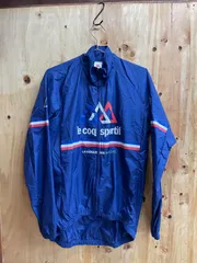 未使用展示品　lecoqsportif　ルコックスポルティフ　トリコロールウィンドジャケット　青　Lサイズ　タグ付き