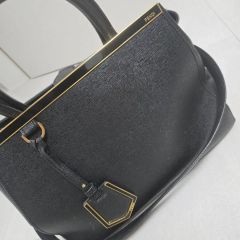 FENDI スエード ハンドバッグ ミニボストン FENDI スエード ハンドバッグ ミニボストン - メルカリ