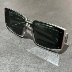 BALENCIAGA オーバーサイズ スクエア サングラス サングラス バレンシアガ BB0081S シルバー F 99口1－40 （18646M）のサムネイル