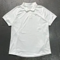 105 NIKE スウッシュ カラーTシャツ