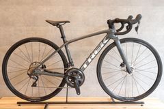 ULTEGRA Di2 R8050系搭載】TREK EMONDA SL5 - メルカリ
