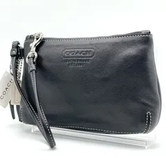 コーチ COACH ポーチ レザー ブラック ストラップ付 リストレットポーチ 小物入れ マルチポーチ 化粧ポーチ ロゴ型押し シルバー金具 メンズ レディース クラッチバッグ ハンドポーチ 本革 牛革 ブラックレザー ミニバッグ セカンドバッグ 通勤 通学