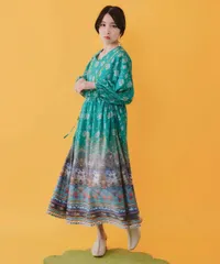 isScoLar（イズスカラー）562229：蝶々×エスニック柄ワンピースのサムネイル