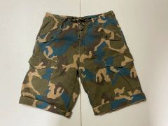 LYBRO NIGEL CABOURN カーゴ ショートパンツ ブッシュショーツ LYBRO NIGEL CABOURN カーゴ ショートパンツ ブッシュショーツ - メルカリ
