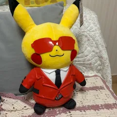 ポケットモンスター ピカチュウ スーツ サングラス ぬいぐるみのサムネイル