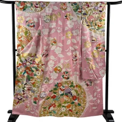 振袖 身丈165.5cm 裄丈61.5cm S 袷 千總 落款 御所車 菊 金糸 金彩 ピンク 正絹 逸品 【中古】のサムネイル
