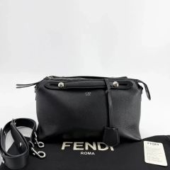 FENDIフェンディ】バイザウェイ ミディアム《ブラック》 - メルカリ
