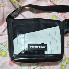 新品 FREITAG COMME des GARCONS Postman Bag - メルカリ