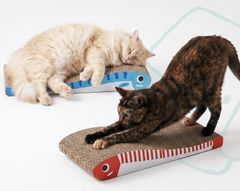 猫用 爪とぎ にゃ！にゃにゃ！ニャオハ！ トランセル ポケモン - メルカリ