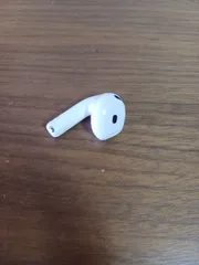 （正規品）Apple AirPods 4世代 片耳 L 片方 左耳 ノイキャン無し