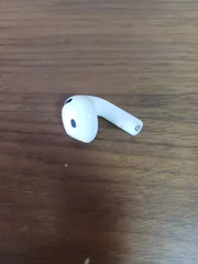 （正規品）AirPods 第4世代 右耳のみ　ノイズキャンセリング無しモデル