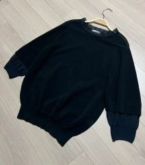SACRA ラメーシアー半袖トップス 黒 - メルカリ