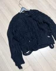 ZADIG&VOLTAIRE ザディグ・エ・ヴォルテール ダメージ セーター ヴィンテージダメージスリットフリンジタッセルバルキーブラック 黒 ケーブルのサムネイル