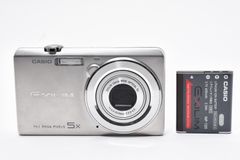 ☆良品☆ カシオ CASIO EX-ZS10 シルバー コンパクトデジカメ【14.1MP