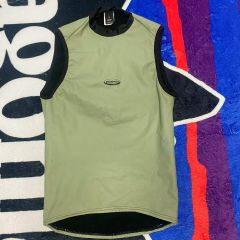 patagonia パタゴニア ノースリーブ ウエットスーツ サイズ4 - メルカリ