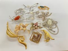 ヴィンテージ】大粒アメジストブローチ入 アクセサリー 11点まとめ売り 