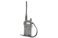ICOM IC-24 デュアルバンドトランシーバー無線機+乾電池電源 動作確認済 ICOM IC-24 デュアルバンドトランシーバー無線機+乾電池電源 動作確認