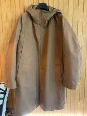 UNIQLO U ブラウンジャケット ARC'TERYX ヴェイランス RUNのサムネイル
