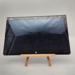 富士通 ARROWS Tab Q704/H Core i3 12.5