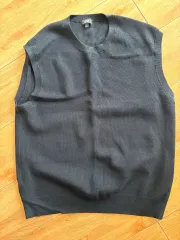 ユニクロ コットン ニット ベスト L 新品