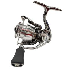 中古機関良好DAIWA 22イグジスト　LT2500S-XH ダイワ花梨ノブ 最終価格中古DAIWA22イグジスト LT2500S-XHダイワ花梨ノブ - メルカリ
