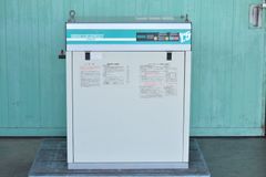 HITACHI 日立 10馬力 スクロールコンプレッサーSRL-7.5P6AR1 - メルカリ