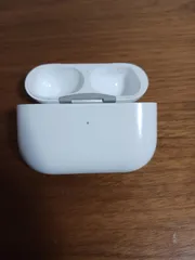 （正規品）Apple AirPods Pro 2世代 充電ケース　Lightningモデル　A2700