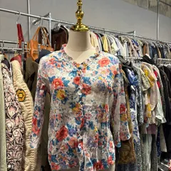 【東あずま店　併売品】　パーソンズ persons 花柄 総柄 ブラウス シャツ トップス　レディース　natural　ナチュラル　長袖のサムネイル
