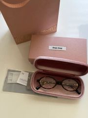 新品正規品】ミュウミュウ miumiu メガネ 本田翼着用モデル スクエア