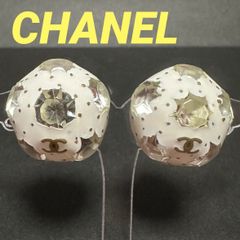 CHANEL シャネル イヤリング ホワイト ドット ココマーク - メルカリ