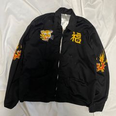 限定500着 阪神タイガース 日清チキンラーメンコラボスカジャン - メルカリ