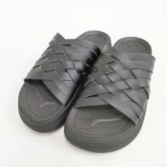メゾンマルジェラ 39 レースアップ フラットサンダル - メルカリ