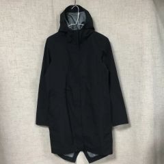 GW限定値下げ ルルレモン Rain Rebel Jacket サイズ8（L）黒 - メルカリ