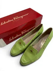 美品　Salvatore Ferragamo フェラガモ　パンプス　ガンチーニ　グリーン　カーフレザー　サイズ7C　24-24.5cm　箱付　ヒールのサムネイル