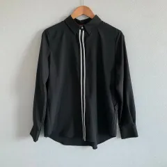 DKNY ブラック シャツ ブラウス (新品)のサムネイル
