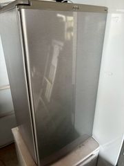 AQUA 75L 冷蔵庫 AQR-8K(S) 22年製 シルバー 2ドア冷蔵庫 - メルカリ