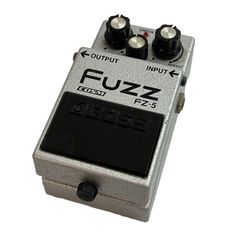 t*l様 BEHRINGER SUPER FUZZ SF300 最初期！ケース付 - メルカリ