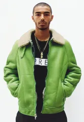 2026年最新】supreme schott ムートンの人気アイテム - メルカリ