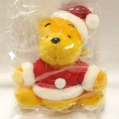【中古】ぬいぐるみ プーさん(クリスマス) ぬいぐるみバッジ 「くまのプーさん」のサムネイル