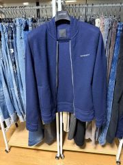 GIVENCHY ジバンシィ スタジャン 34 ブラック×ホワイト専用 - メルカリ