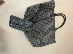 トートバッグのサムネイル